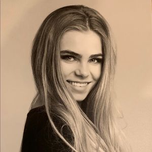 Meet your Posher, Anna